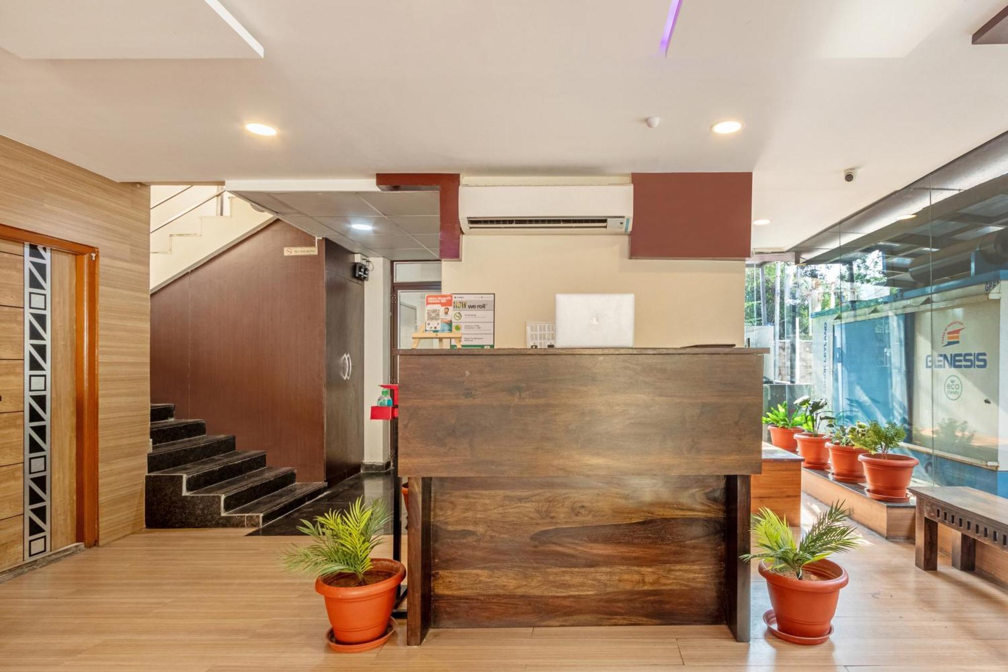 Treebo Purple Square Hotel Hyderabad Exterior photo