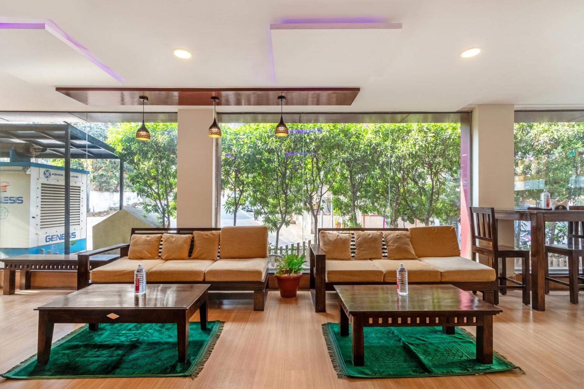 Treebo Purple Square Hotel Hyderabad Exterior photo